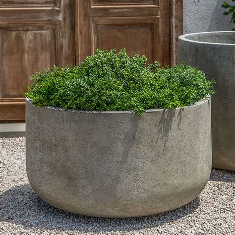 affordable large outdoor planters.